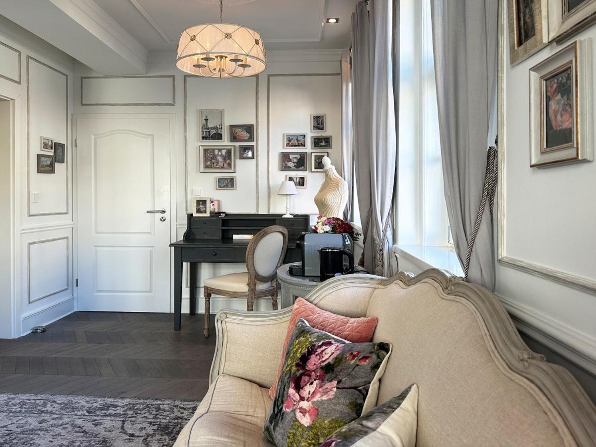 Boutique-Hotel Stadtvilla Hodes ฟุลดา ภายนอก รูปภาพ